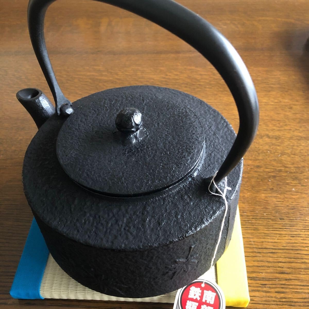 南部鉄器 鉄瓶 伝統工芸的工芸 鍋元 角万代屋 紅葉 1.8 金属工芸